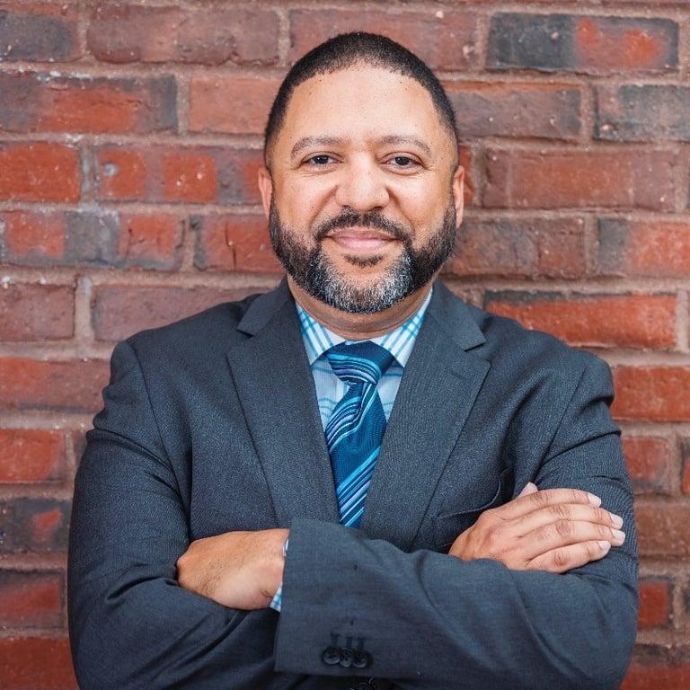 verified Lawyer Near Me - Emmanuel Gonzalez